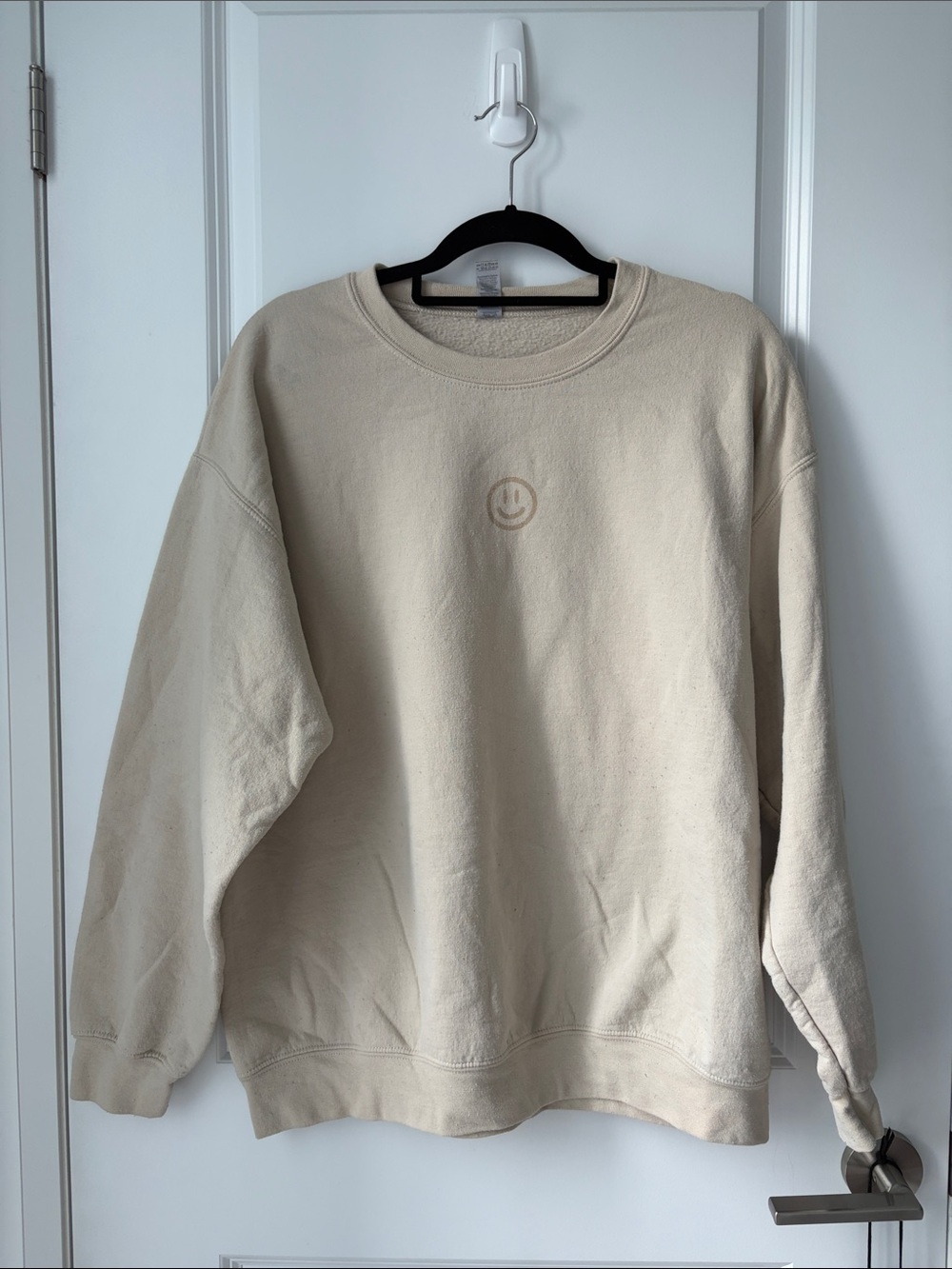 Harmony Boutique "Choose Happy" Cream Crewneck - Picture 3 of 5